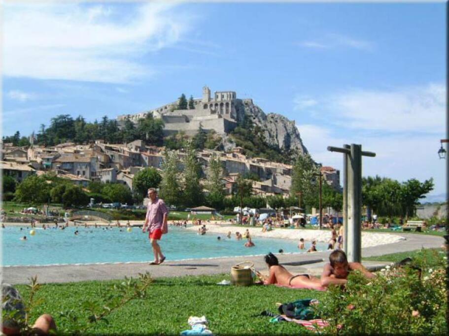 Le Cocon De Sisteron Apartment Exterior photo